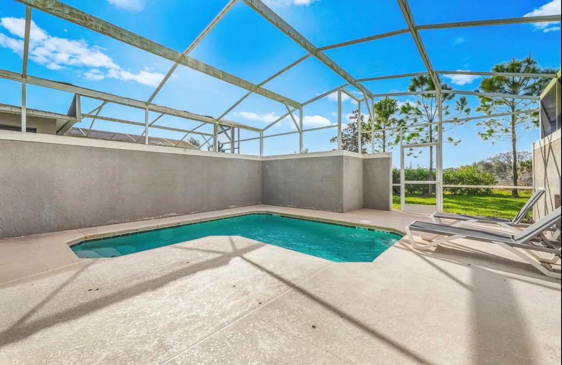 880 Pebble Beach Drive Davenport FL 33896