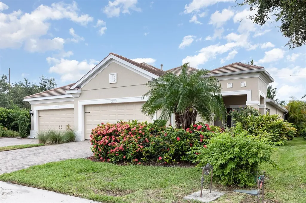 5050 Maymont Park Circle Bradenton FL 34203