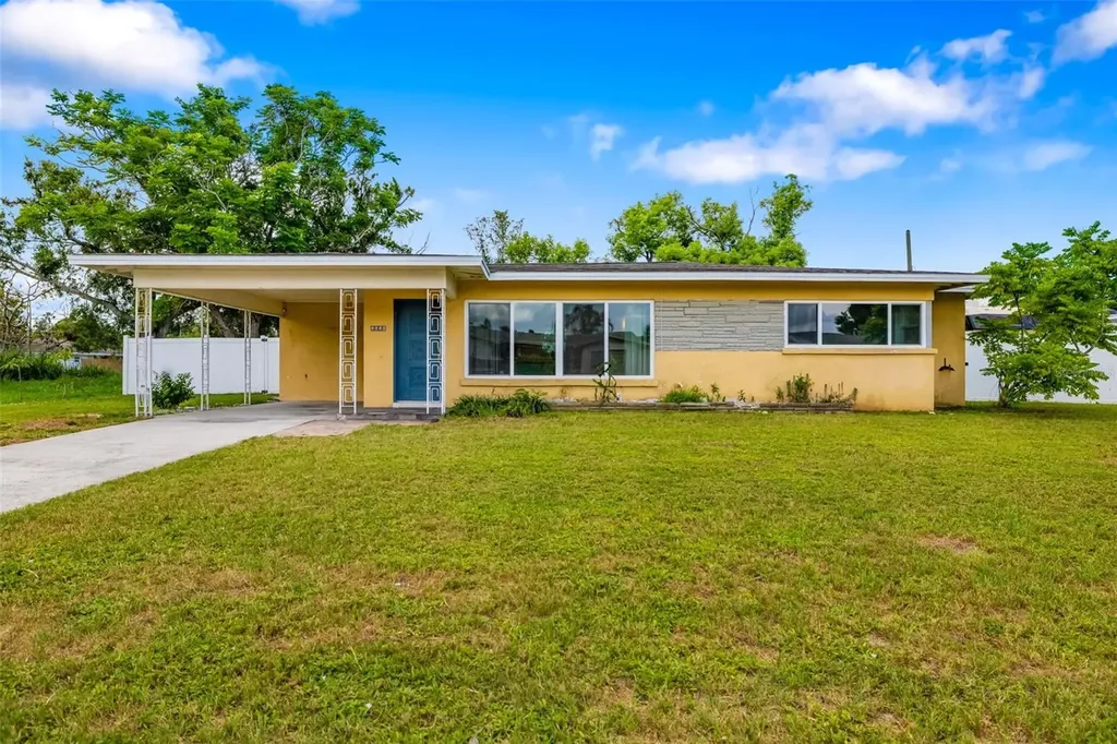 2626 Sunnyside Street Sarasota FL 34239
