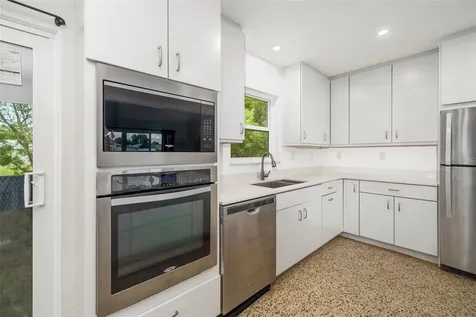 2626 Sunnyside Street Sarasota FL 34239