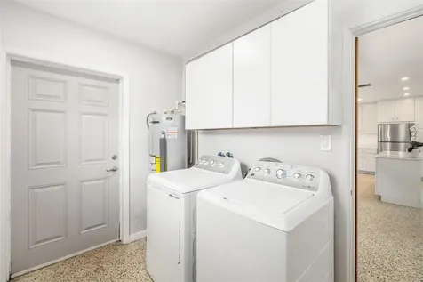 2626 Sunnyside Street Sarasota FL 34239