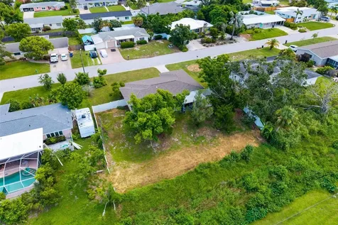 2626 Sunnyside Street Sarasota FL 34239