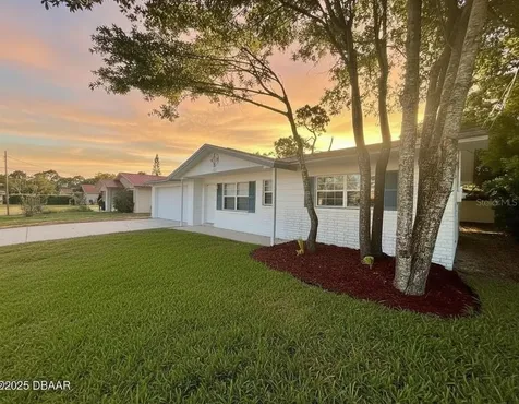 1022 4th Street Port Orange FL 32129