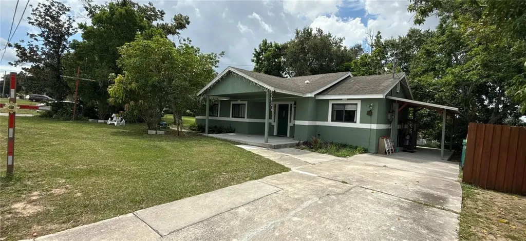 304 Shepard Dundee FL 33838
