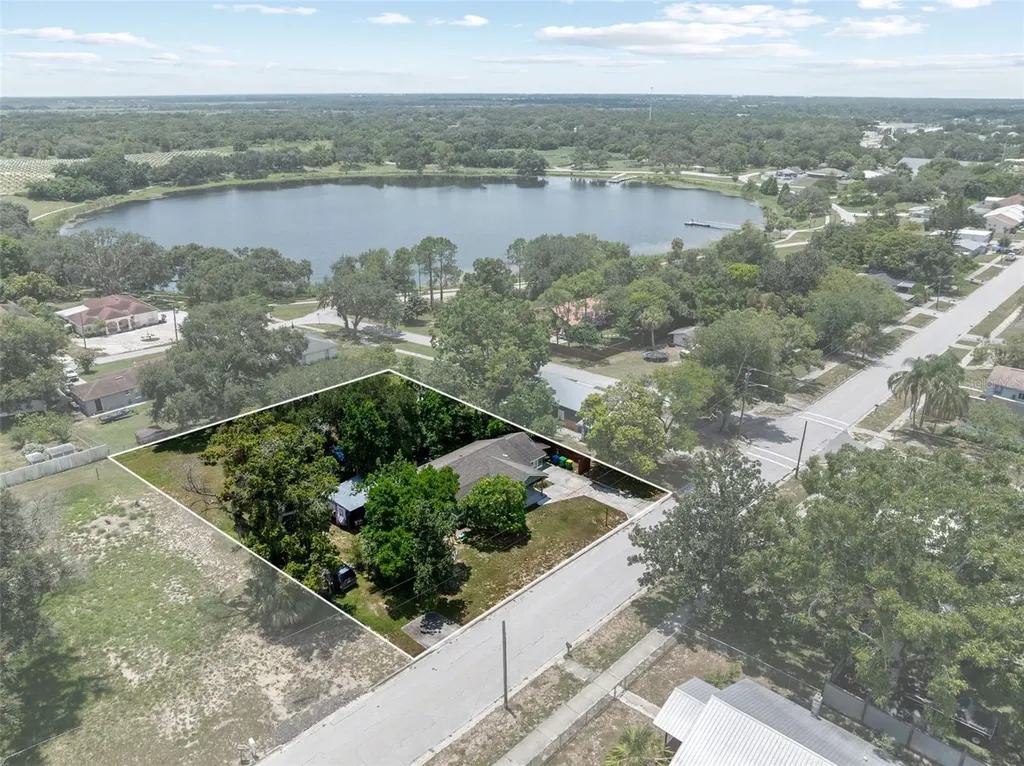 304 Shepard Dundee FL 33838