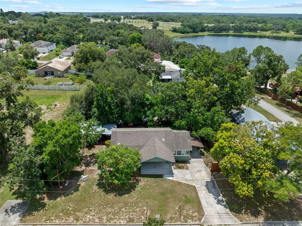 304 Shepard Dundee FL 33838