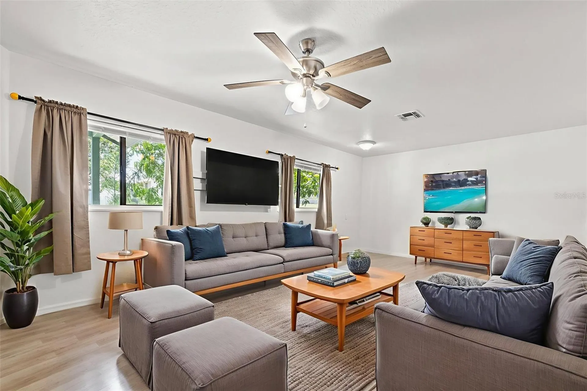 304 Shepard Dundee FL 33838