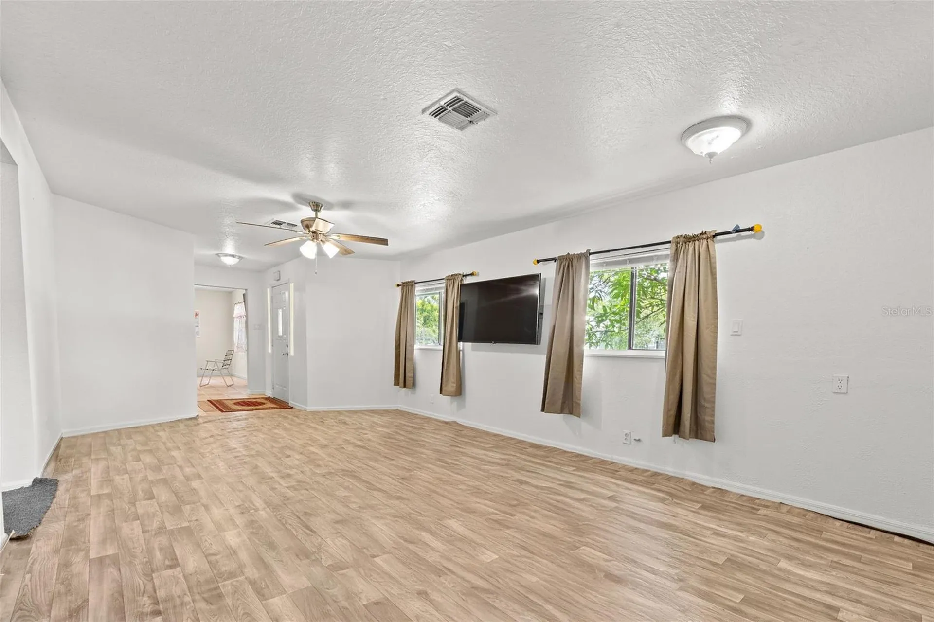 304 Shepard Dundee FL 33838