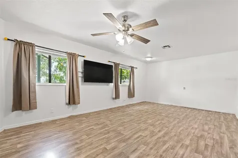 304 Shepard Dundee FL 33838