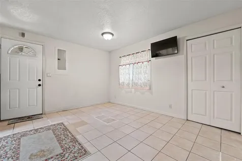 304 Shepard Dundee FL 33838