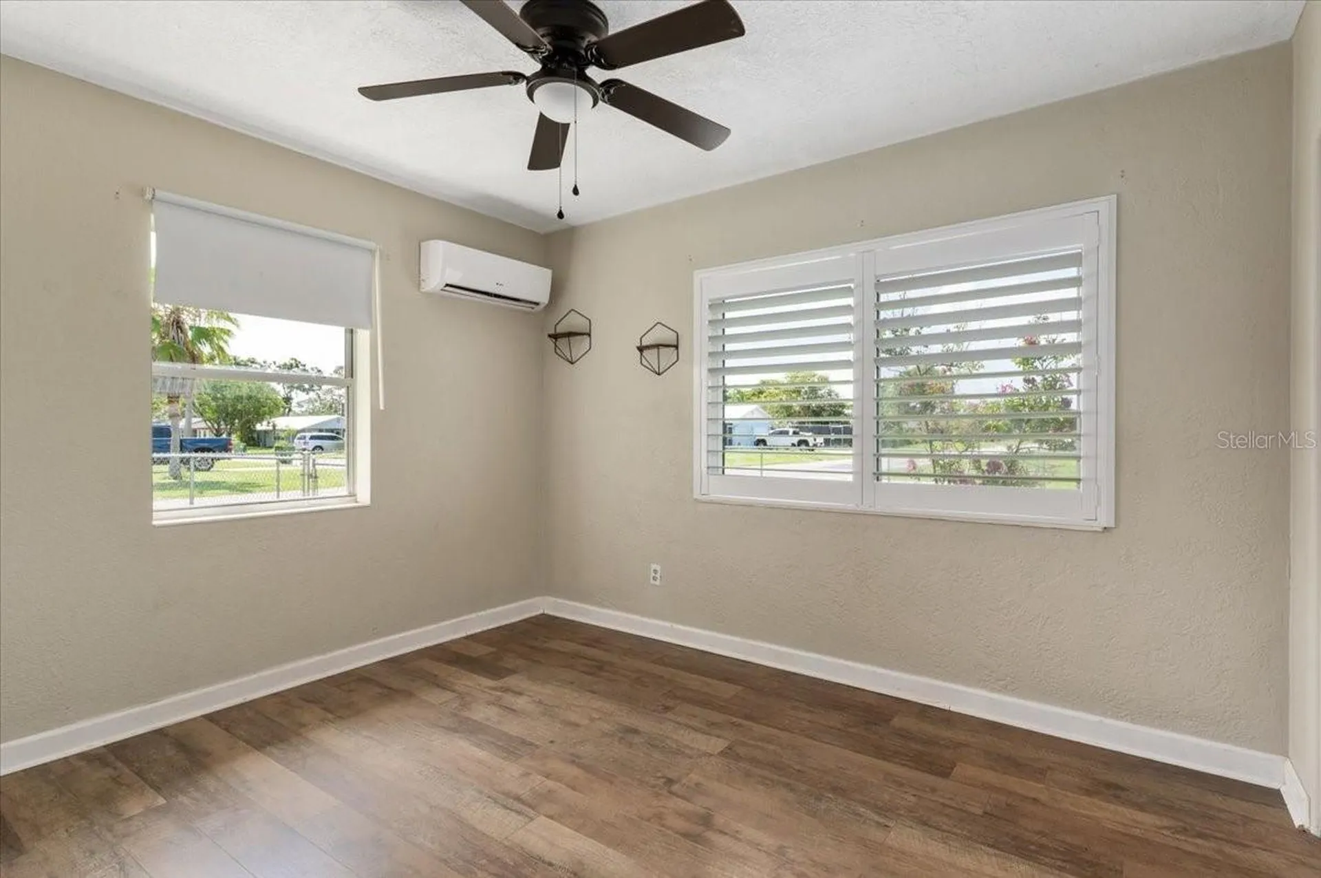 3402 15th Avenue W Bradenton FL 34205