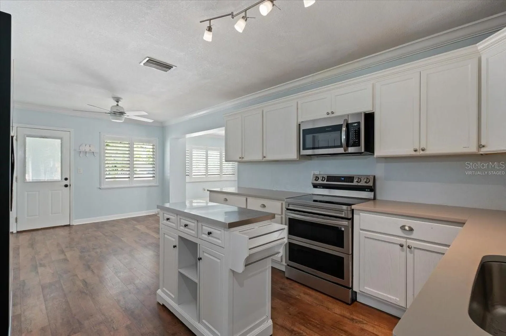 3402 15th Avenue W Bradenton FL 34205