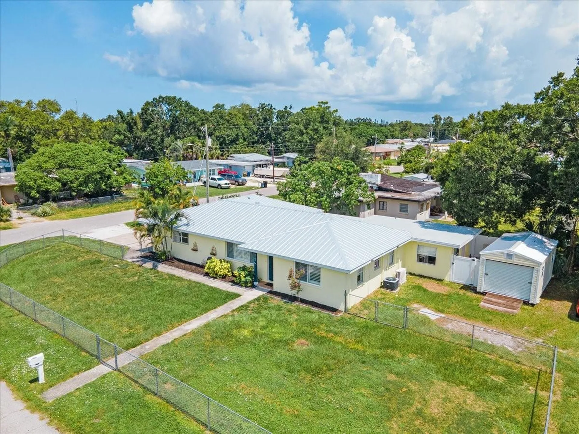 3402 15th Avenue W Bradenton FL 34205