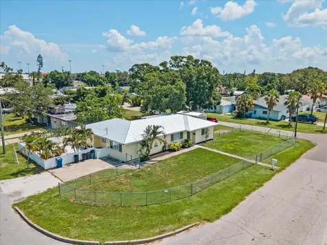 3402 15th Avenue W Bradenton FL 34205
