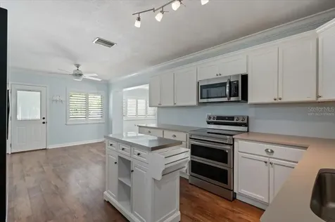 3402 15th Avenue W Bradenton FL 34205