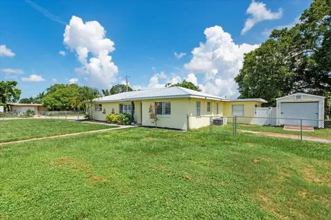 3402 15th Avenue W Bradenton FL 34205
