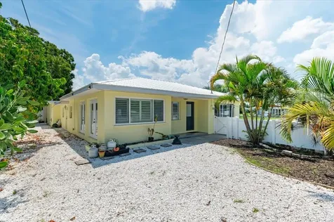 3402 15th Avenue W Bradenton FL 34205