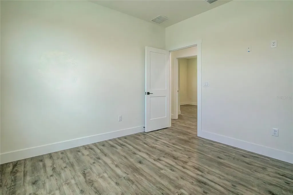 2222 E Clark Street Tampa FL 33605