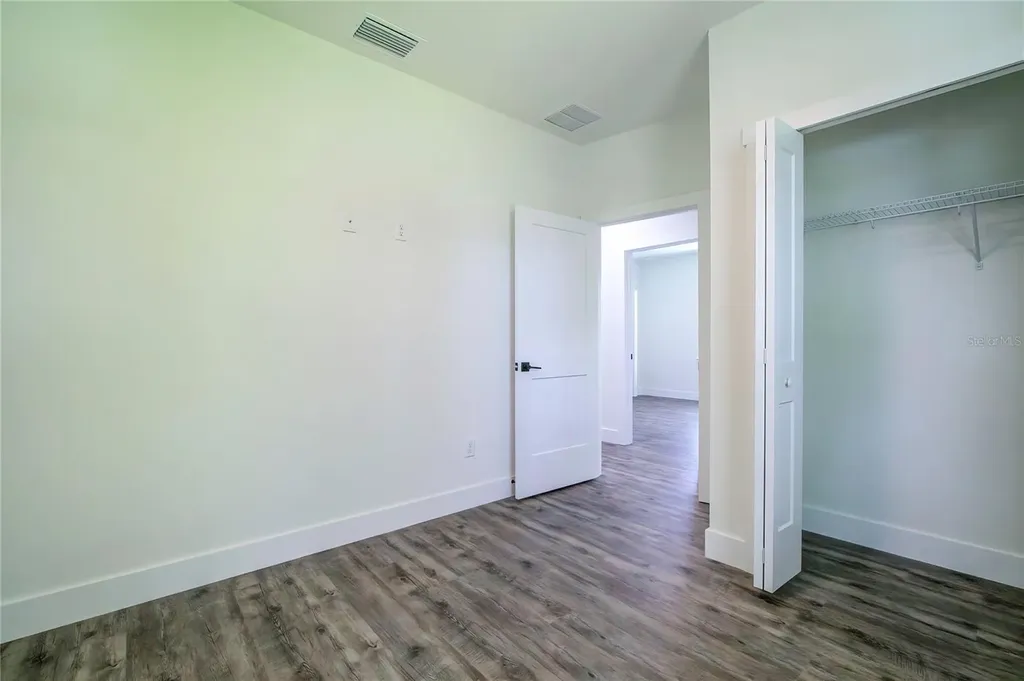 2222 E Clark Street Tampa FL 33605