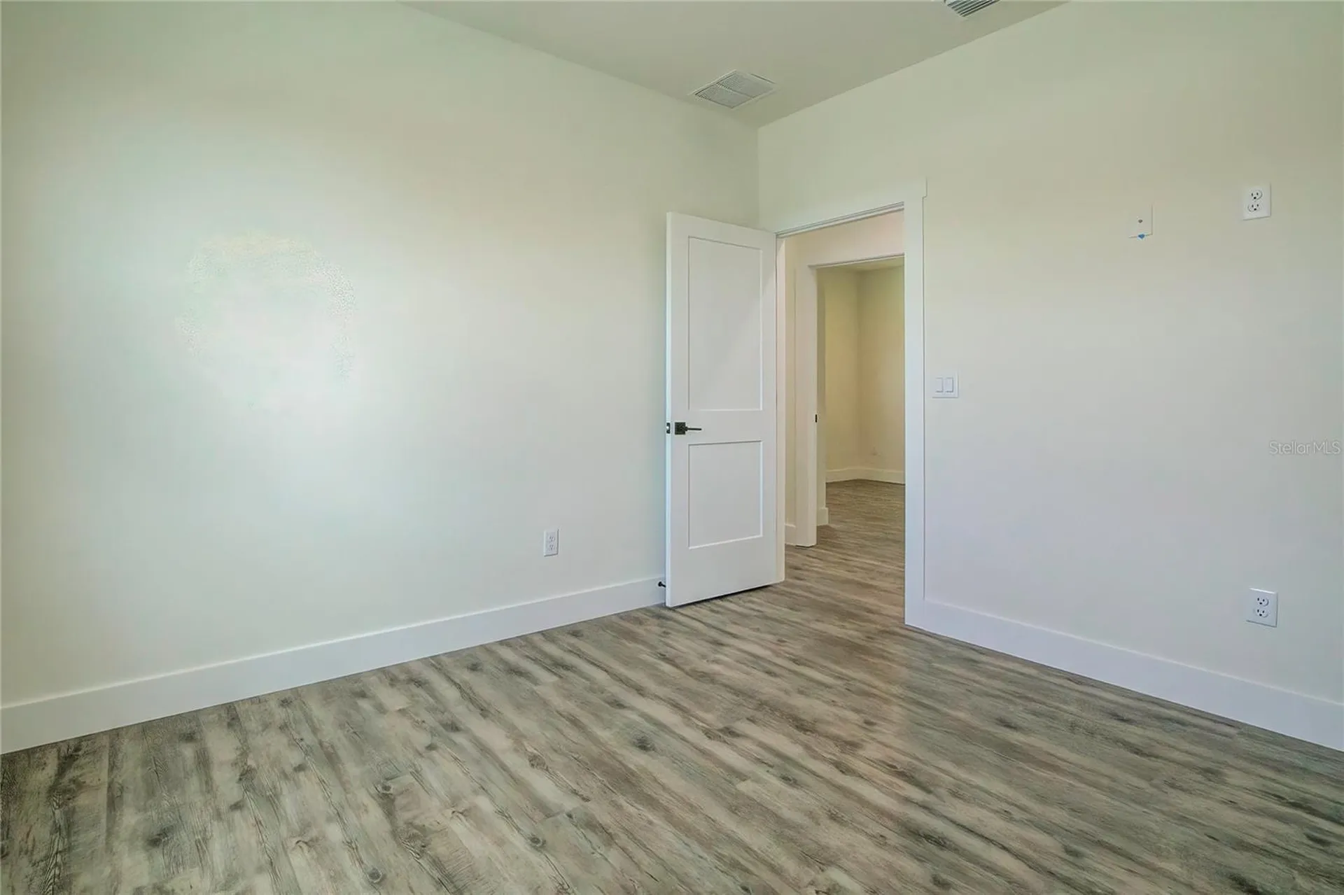 2222 E Clark Street Tampa FL 33605