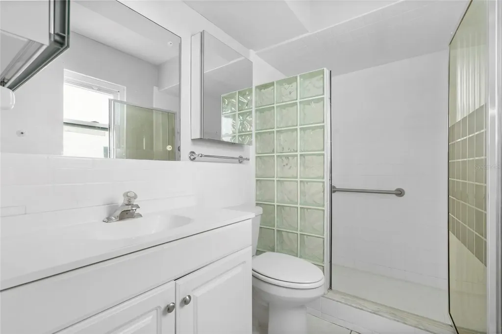 2410 Britannia Road Sarasota FL 34231