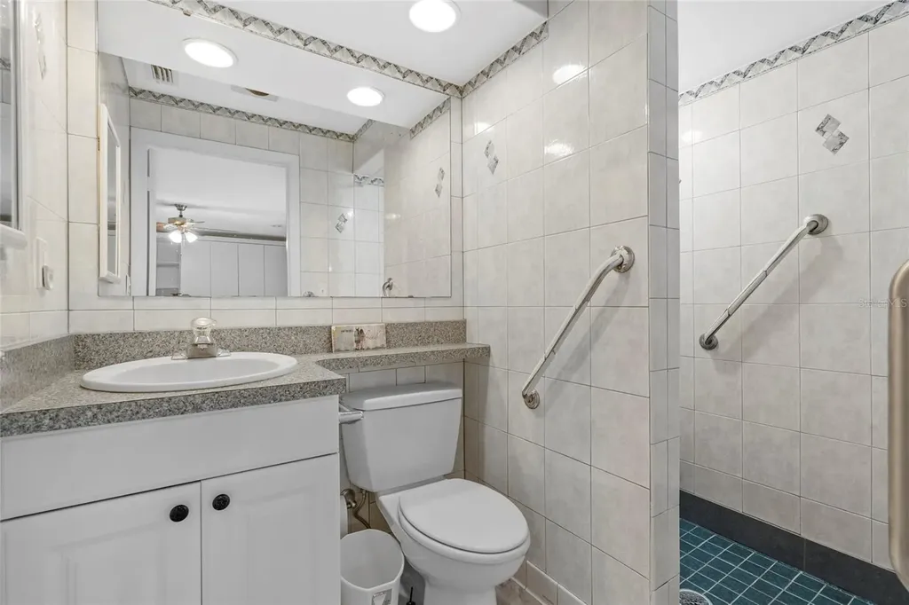 2410 Britannia Road Sarasota FL 34231