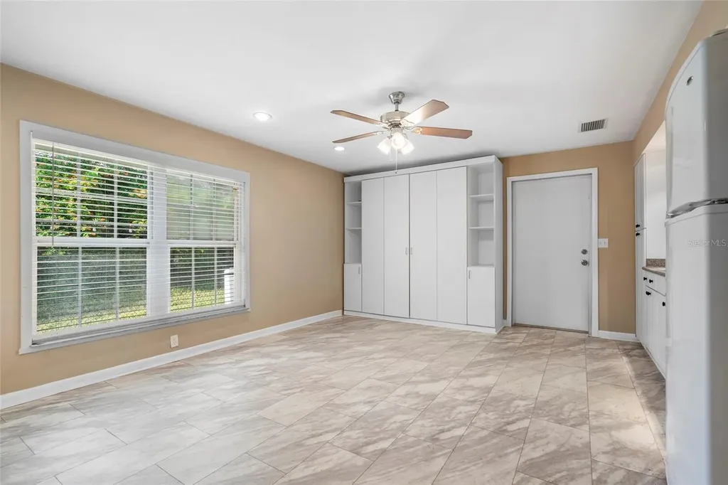 2410 Britannia Road Sarasota FL 34231