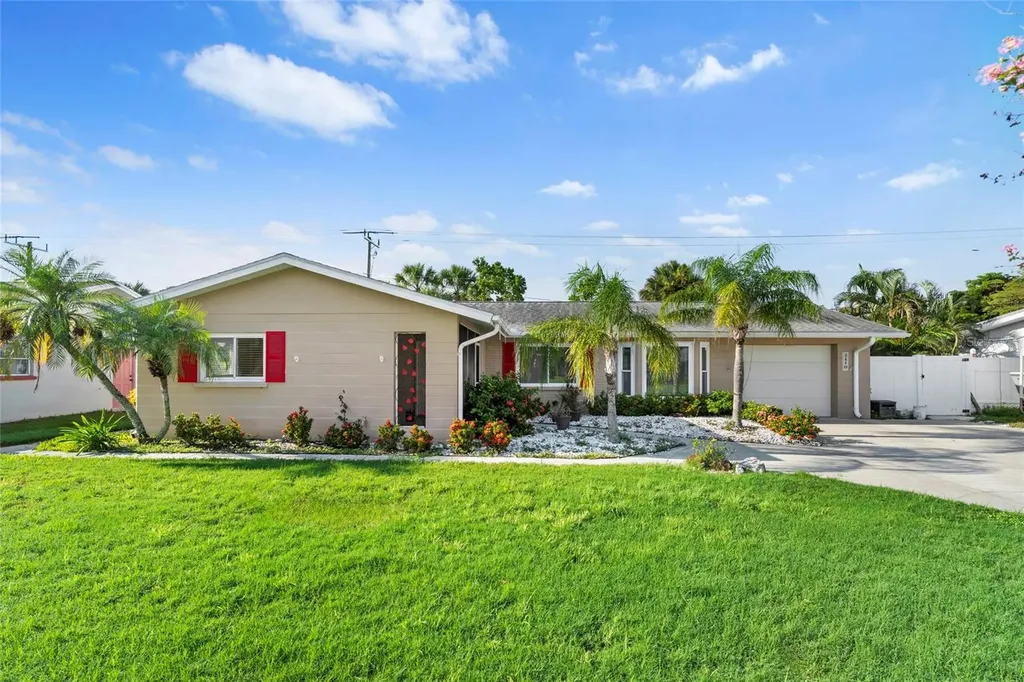 2410 Britannia Road Sarasota FL 34231