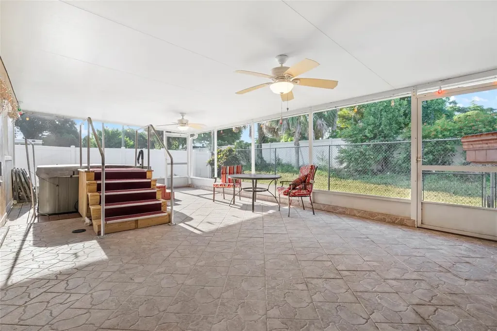 2410 Britannia Road Sarasota FL 34231
