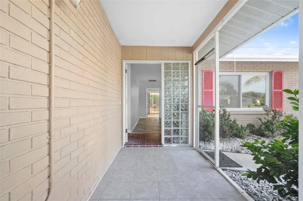 2410 Britannia Road Sarasota FL 34231