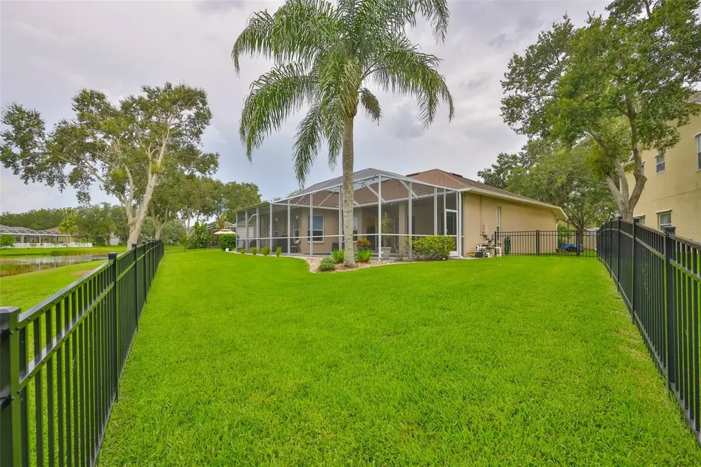 8613 Herons Cove Place Tampa FL 33647