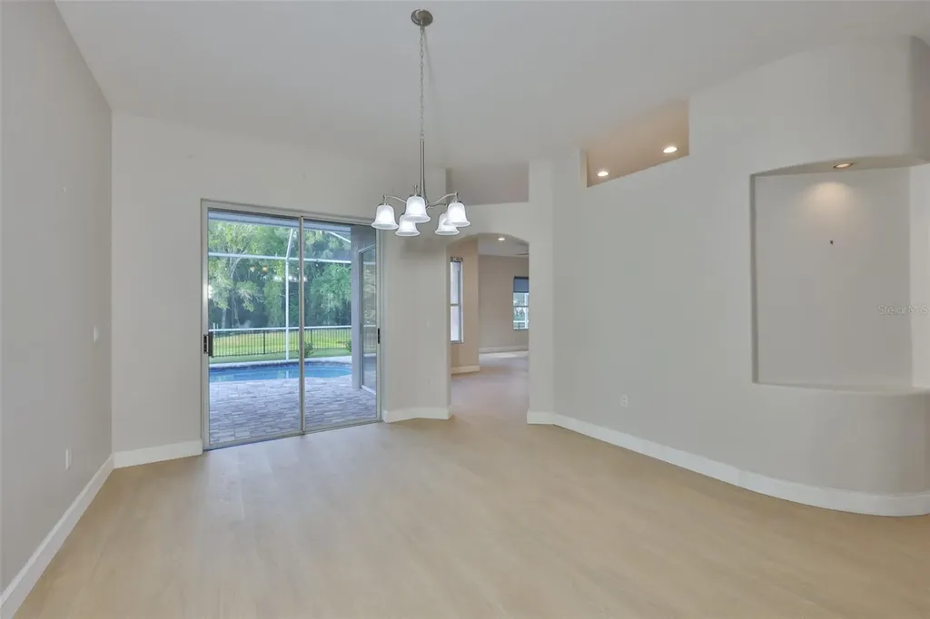 8613 Herons Cove Place Tampa FL 33647