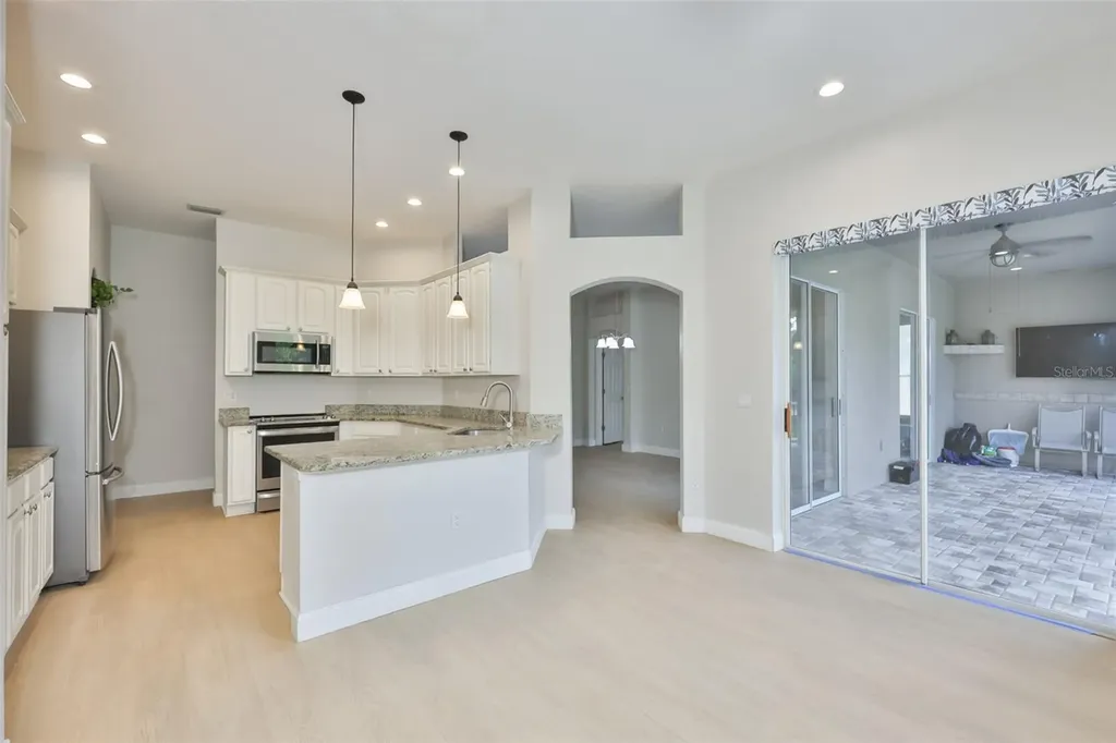 8613 Herons Cove Place Tampa FL 33647
