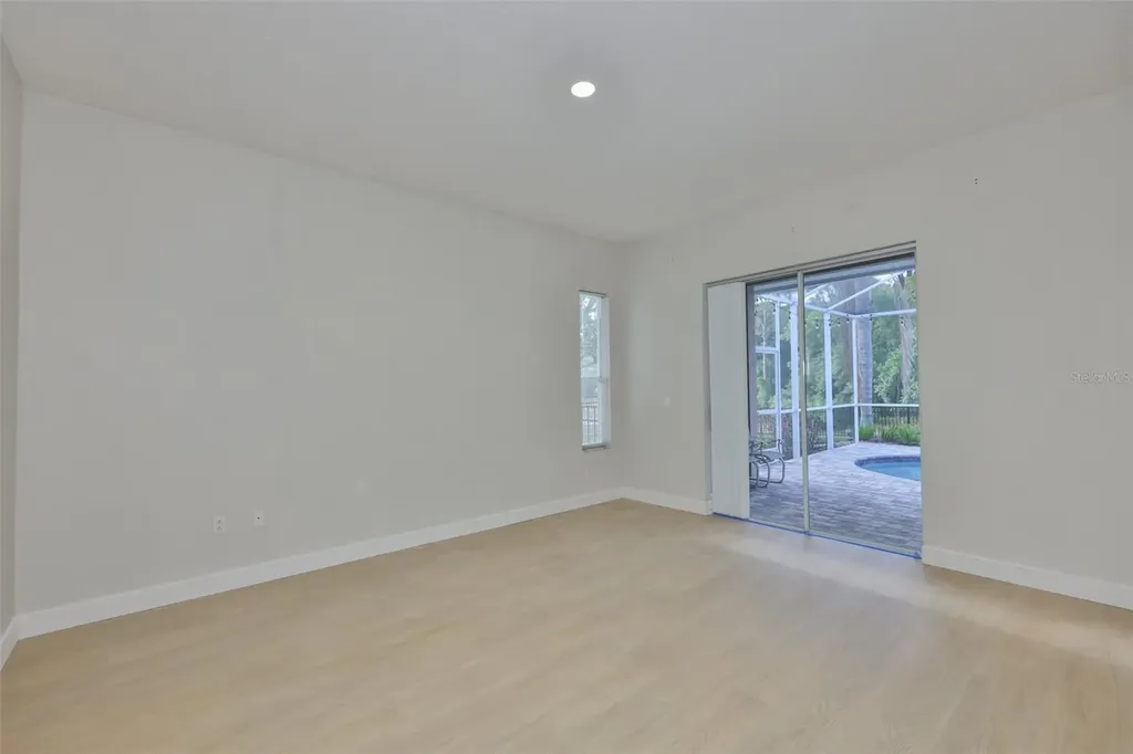 8613 Herons Cove Place Tampa FL 33647