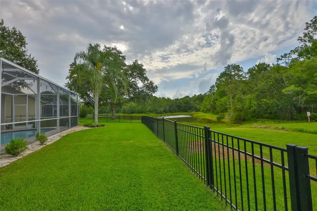 8613 Herons Cove Place Tampa FL 33647