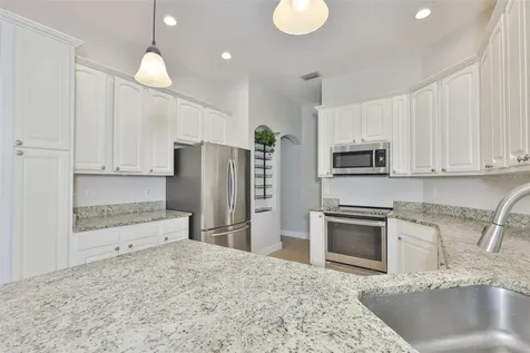 8613 Herons Cove Place Tampa FL 33647