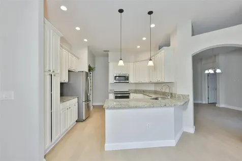 8613 Herons Cove Place Tampa FL 33647