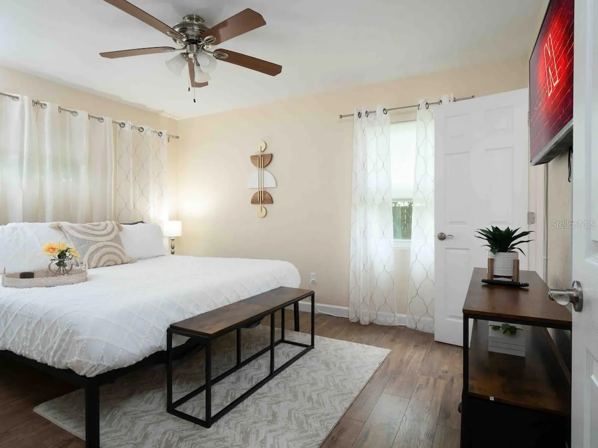 1425 NE 13th Street Gainesville FL 32601