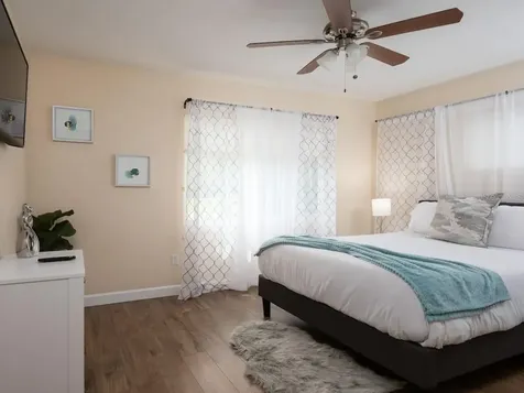 1425 NE 13th Street Gainesville FL 32601
