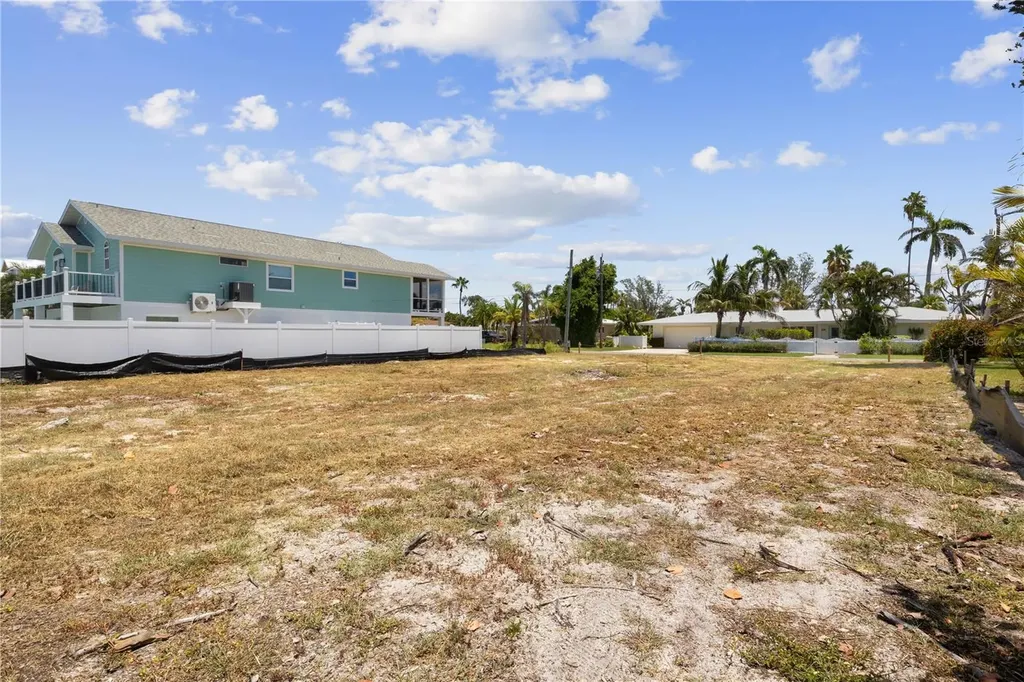 132 Crescent Drive Anna Maria FL 34216