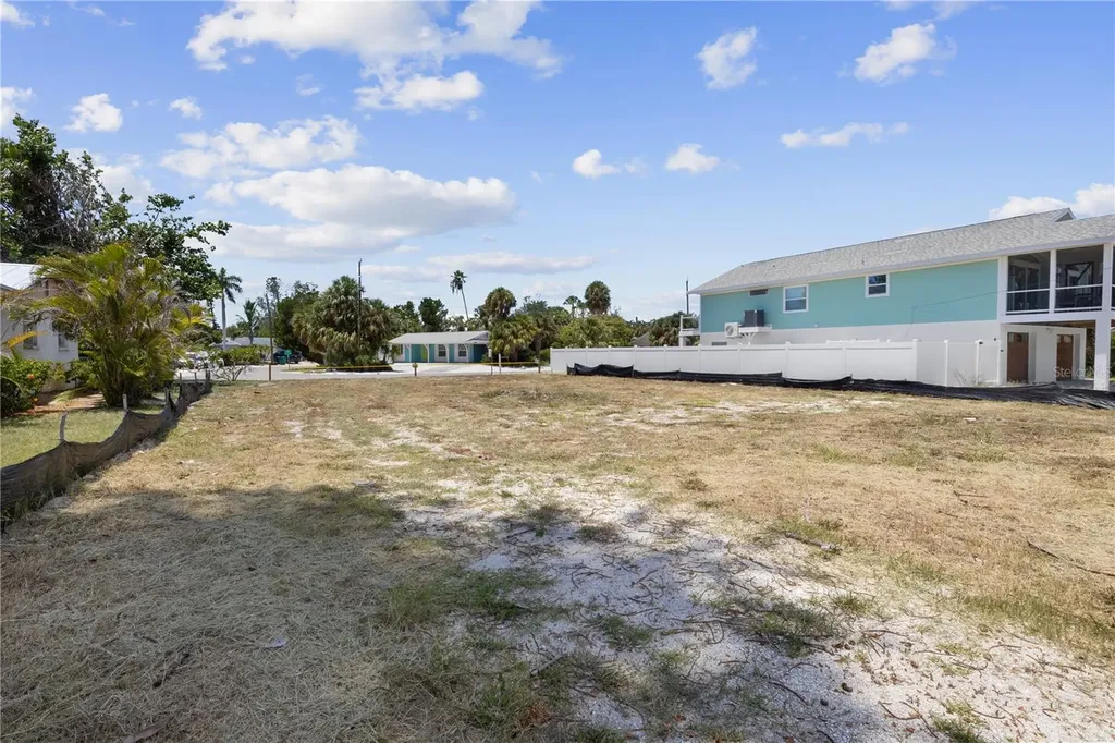 132 Crescent Drive Anna Maria FL 34216