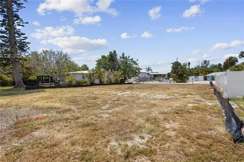 132 Crescent Drive Anna Maria FL 34216