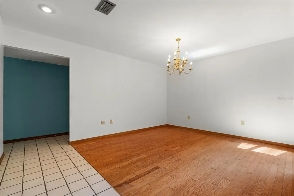 12313 SW Kingsway Circle Lake Suzy FL 34269