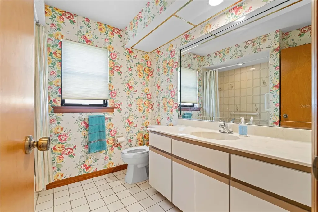 12313 SW Kingsway Circle Lake Suzy FL 34269