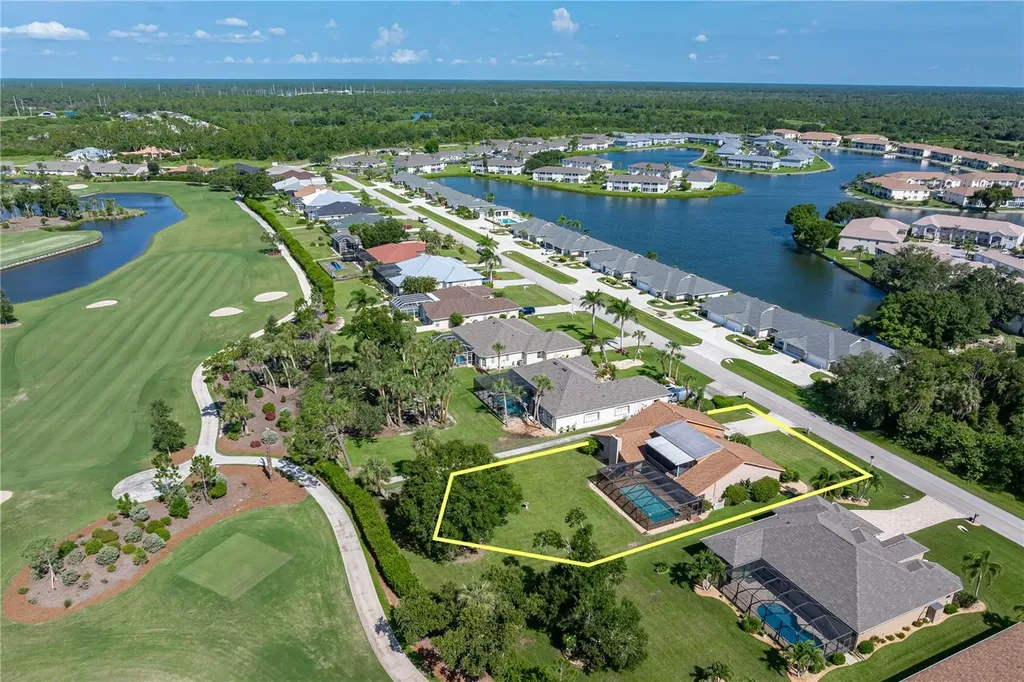 12313 SW Kingsway Circle Lake Suzy FL 34269