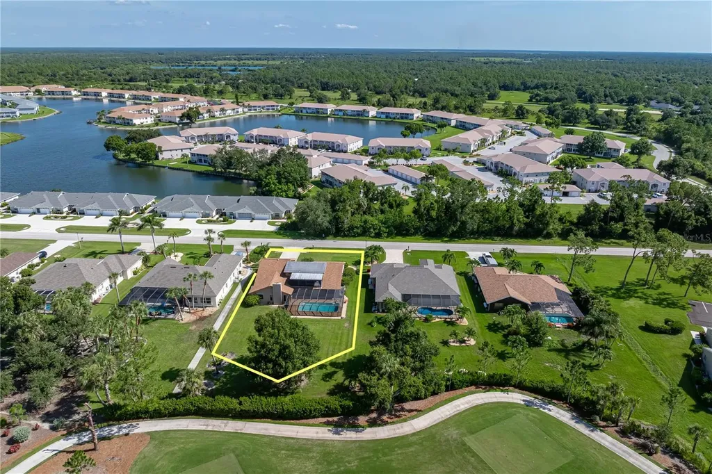 12313 SW Kingsway Circle Lake Suzy FL 34269