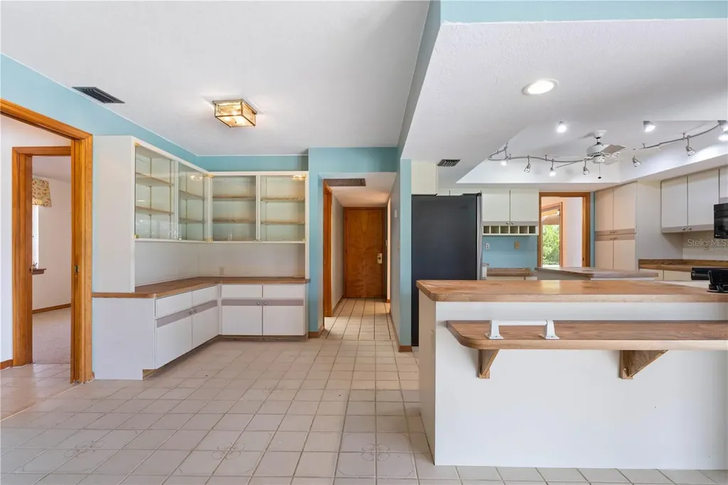 12313 SW Kingsway Circle Lake Suzy FL 34269