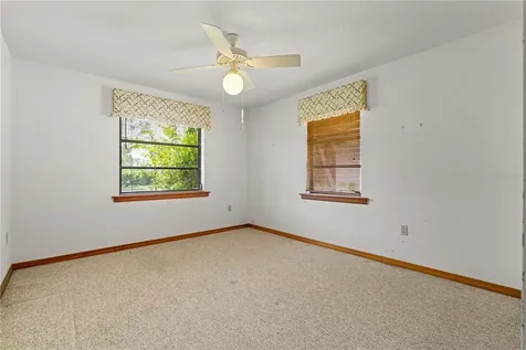 12313 SW Kingsway Circle Lake Suzy FL 34269