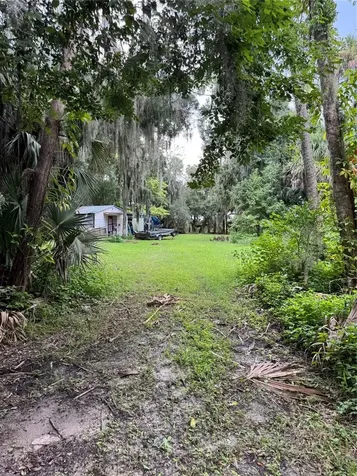 1530 Swamp Lane Geneva FL 32732