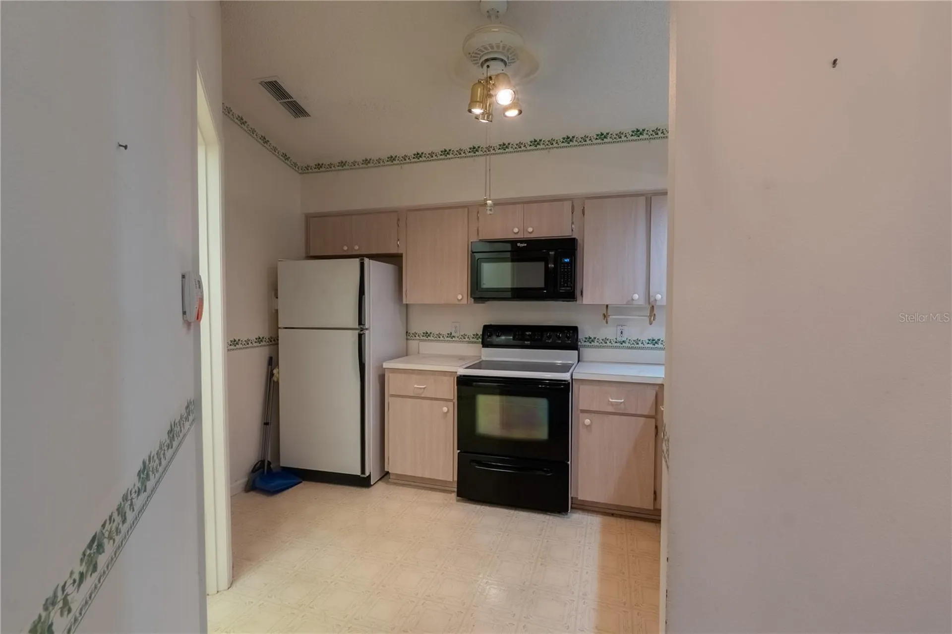 1913 NW 50th Circle Ocala FL 34482